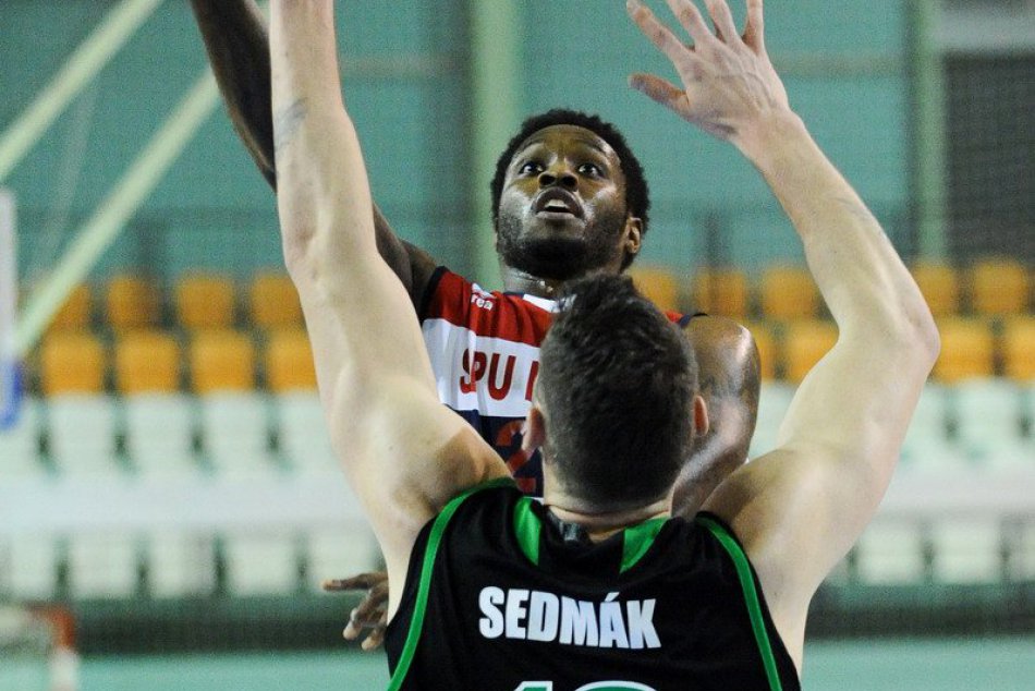 Ilustračný obrázok k článku Prehra na domácej palubovke: Basketbalisti Nitry proti Handlovej neúspešne, FOTO