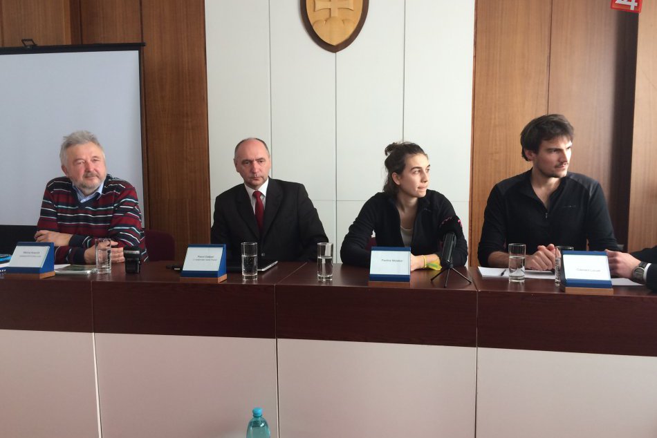 Ilustračný obrázok k článku Ľudia a voda: Francúzi si prišli po vedomosti pod Tatry, Poprad nezaostáva