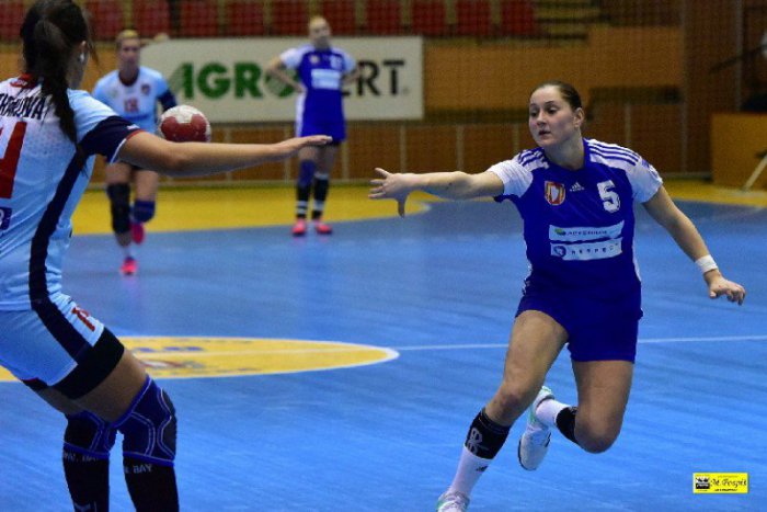 Ilustračný obrázok k článku Hádzanárky si upevnili štvrtú priečku: Vo WHIL zdolali Partizánske + TABUĽKA