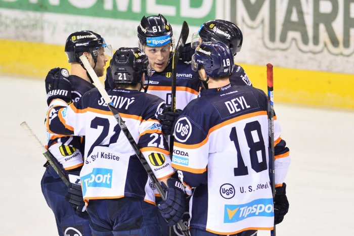 Ilustračný obrázok k článku Oceliari na Tatranskom pohári: Pozrite si KOMPLETNÝ rozpis zápasov