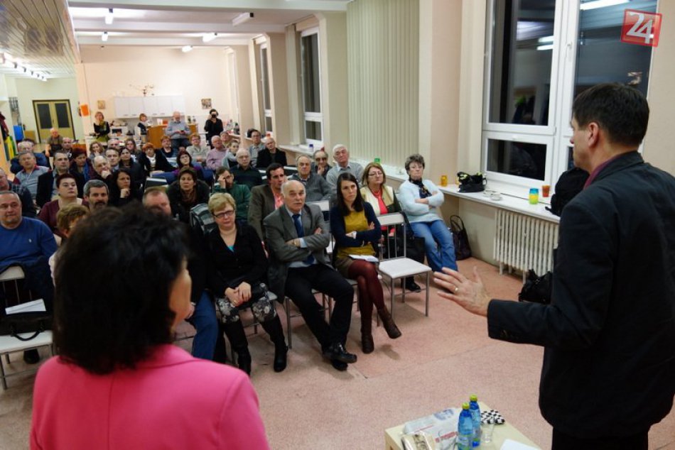 Ilustračný obrázok k článku Zvolenčania hovorili o problémoch s primátorkou. Ako reagovala na aktuálnu otázku?