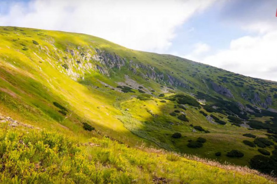 Ilustračný obrázok k článku RANNÁ ŠTVORKA: Piatok bude patriť Kamilom, na celom území polooblačno