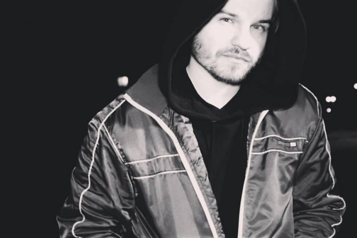 Ilustračný obrázok k článku PanDee z Považskej Bystrice poodhalil svoje plány: Najčastejšie tvorím v noci