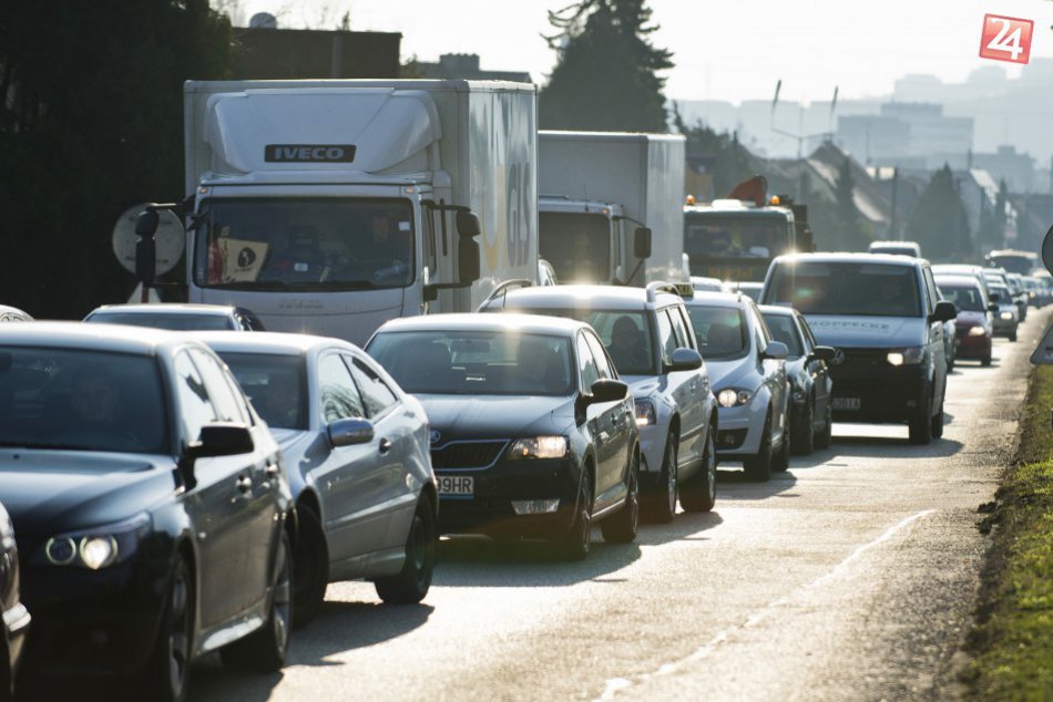 Ilustračný obrázok k článku Nitru čakajú niekoľkomesačné cestné uzávery: Súvisia s výstavbou obchvatu Dražoviec