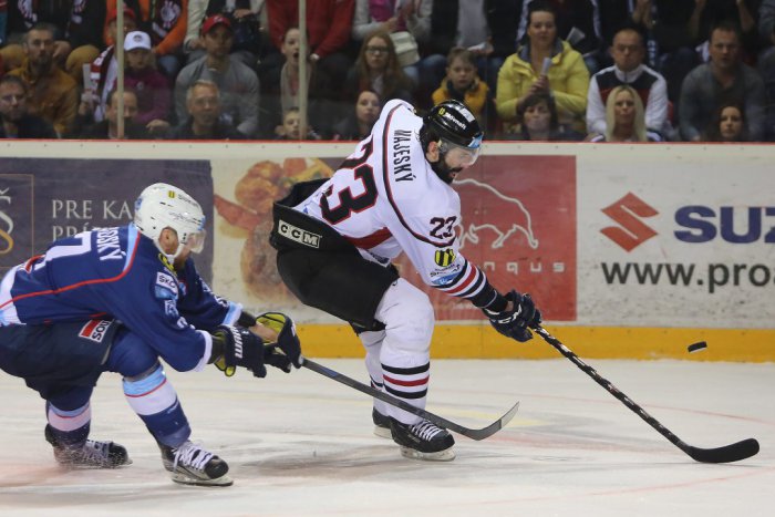 Ilustračný obrázok k článku Obrana baranov hlási novú posilu. Do Bystrice sa po roku vracia Ivan Majeský