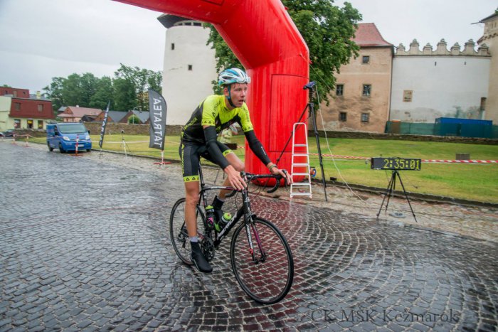 Ilustračný obrázok k článku V Lučenci vyrastá mladý športový talent. Michal boduje v duatlone aj triatlone