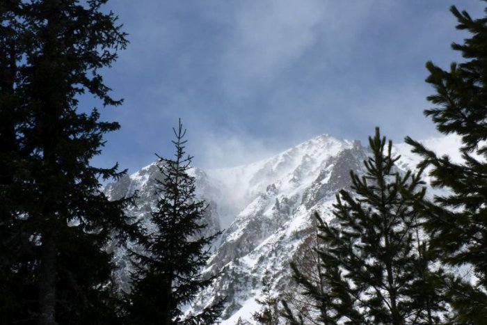 Ilustračný obrázok k článku Tu už prestávajú žarty: Pre náš okres vyhlásili najvyšší stupeň výstrahy!