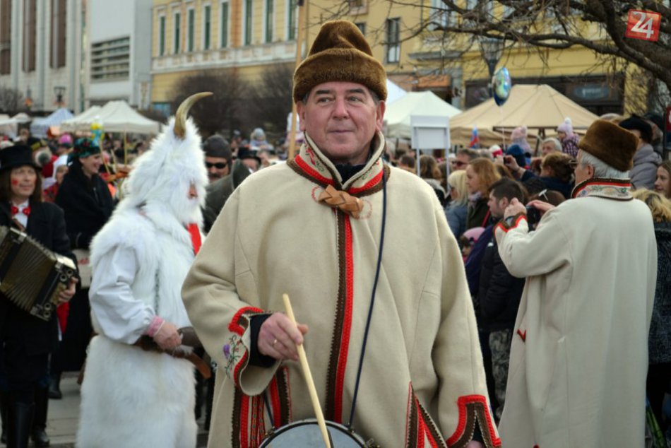 Ilustračný obrázok k článku Fašiangový jarmok v Nitre sa blíži: Predajcovia už môžu posielať prihlášky!