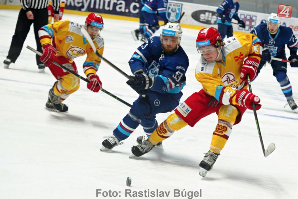 Ilustračný obrázok k článku FOTO: Nitra doma úspešná, Kutálek strelil Trenčínu tri góly!