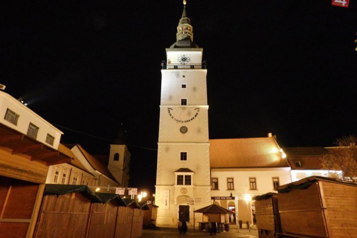 Ilustračný obrázok k článku Poslanci rozhodnú o osude vianočných trhov. V réžii koho budú?