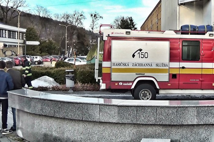 Ilustračný obrázok k článku Na námestí v Humennom zasahovali hasiči: Požiar v centre mesta, FOTO