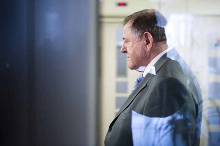 Ilustračný obrázok k článku Rušenie Mečiarových amnestií o týždeň posunuli: Opozícia má päť podmienok