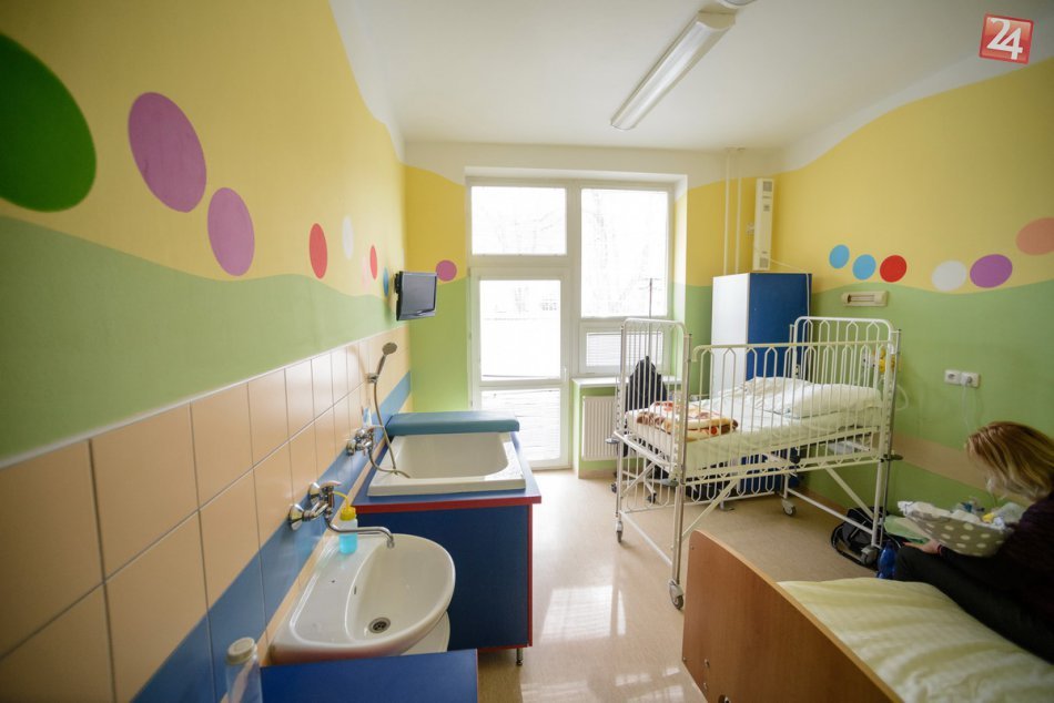 Ilustračný obrázok k článku Nemocnica v Nitre vyhlásila zákaz návštev: Detskí pacienti majú zažívacie problémy