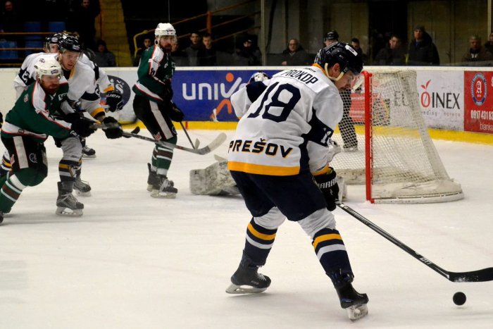 Ilustračný obrázok k článku Sen o extralige je preč: Prešovských hokejistov z play off vyradila Skalica