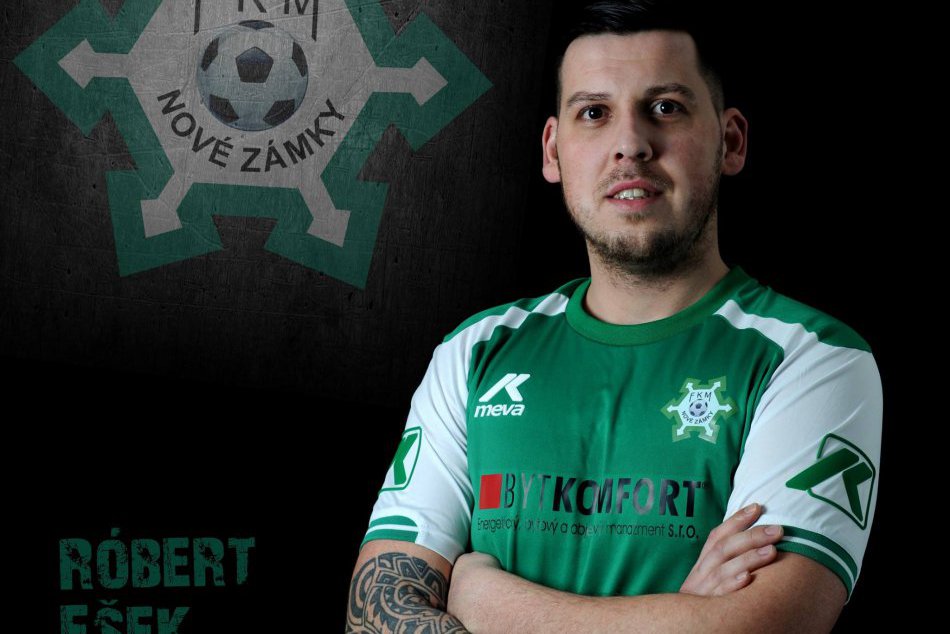 Ilustračný obrázok k článku Ligový futbal je späť: Títo chlapi potiahnu Nové Zámky do boja o 3. ligu, FOTO
