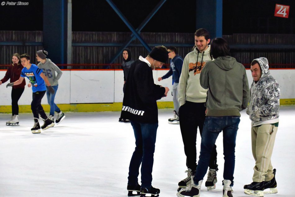 Ilustračný obrázok k článku Veľká zákazka pri prestavbe zimného štadióna: Mesto hľadá dodávateľa