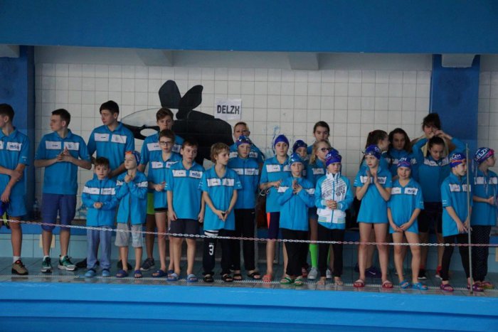 Ilustračný obrázok k článku Pre niektorých prvé preteky v živote: Žiarske delfíny vyplávali zbierku umiestnení