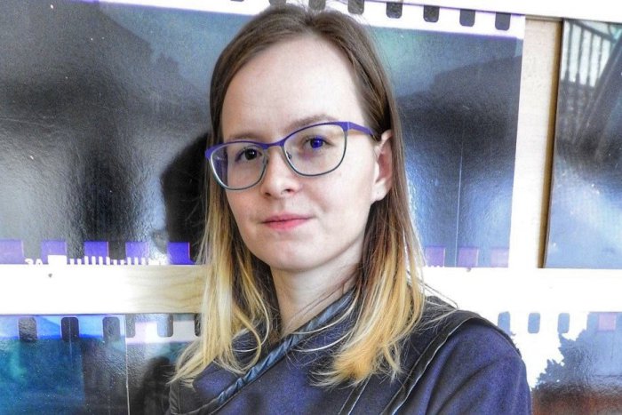 Ilustračný obrázok k článku Sama si ho navrhla: Mladá Zemplínčanka sníma dreveným foťákom!