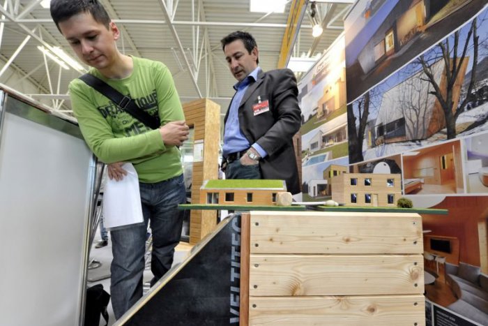 Ilustračný obrázok k článku Agrorezort chystá podporu výstavby nízkoenergetických domov a drevodomov