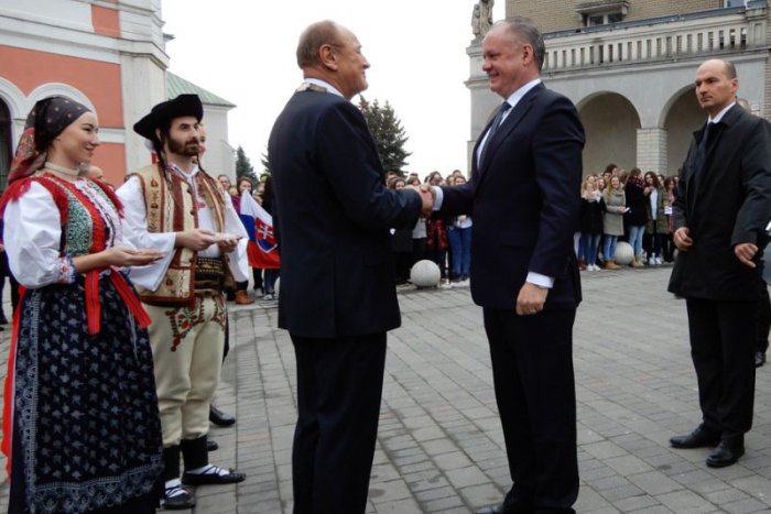 Ilustračný obrázok k článku Prezident začal návštevu Ružomberka stretnutím s primátorom I. Čomborom