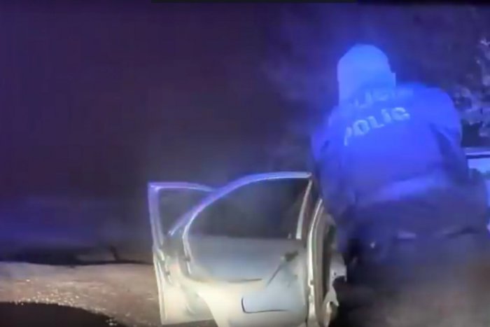 Ilustračný obrázok k článku Kauza krutého zásahu policajtov: Dotknutých mužov zákona preradili na inú pozíciu v zbore