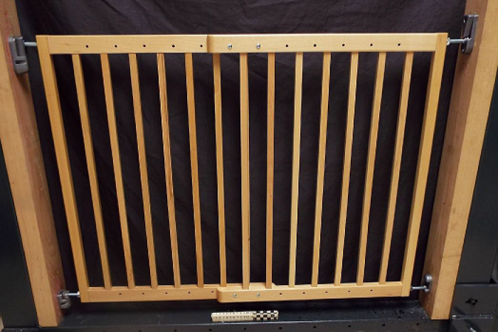 Ilustračný obrázok k článku Bezpečnostnú zábranu pre deti musia stiahnuť z trhu: Hrozí riziko poranení