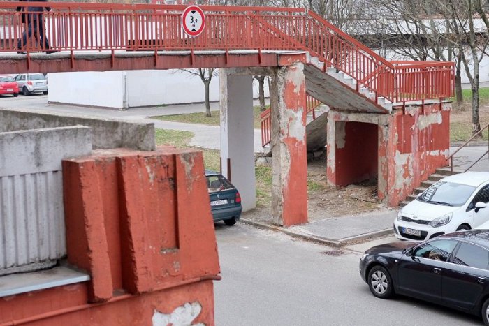 Ilustračný obrázok k článku Petržalka bude krajšia. Mesto začína s opravou terás