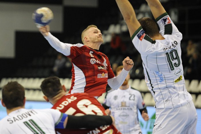 Ilustračný obrázok k článku Hralo sa 5. skupinové kolo hádzanej: Šalianski hráči remízovali