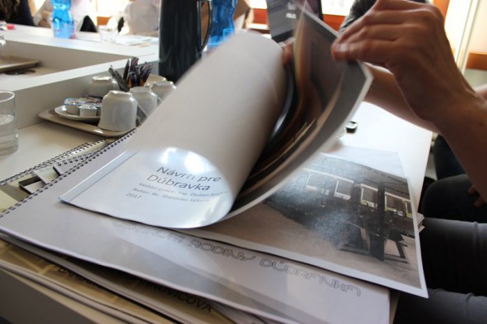 Ilustračný obrázok k článku Centrum rodiny kreslia architekti