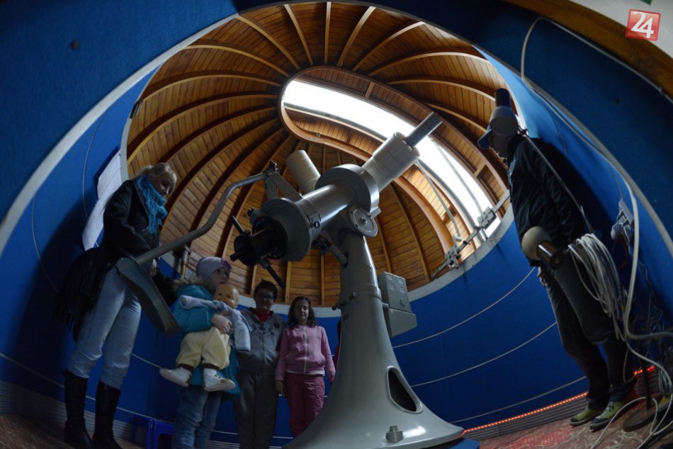 Ilustračný obrázok k článku Jarné prázdniny sa už blížia: Michalovská hvezdáreň ponúkne vskutku pekný program