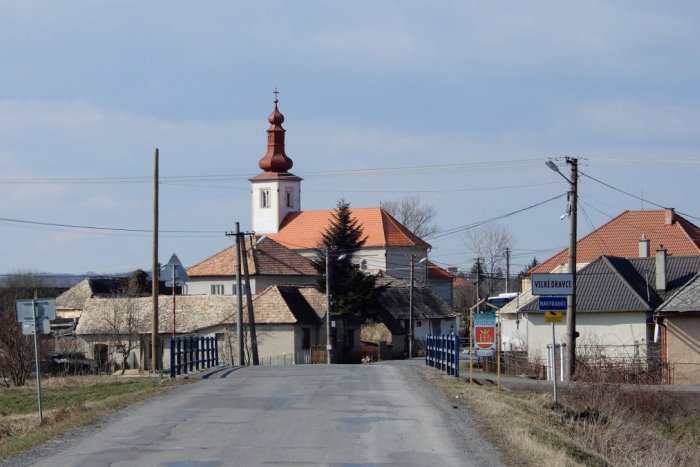 Ilustračný obrázok k článku FOTO: Kedysi ju nazývali Draus či Daróc. Poznáte známu obec pri Lučenci?