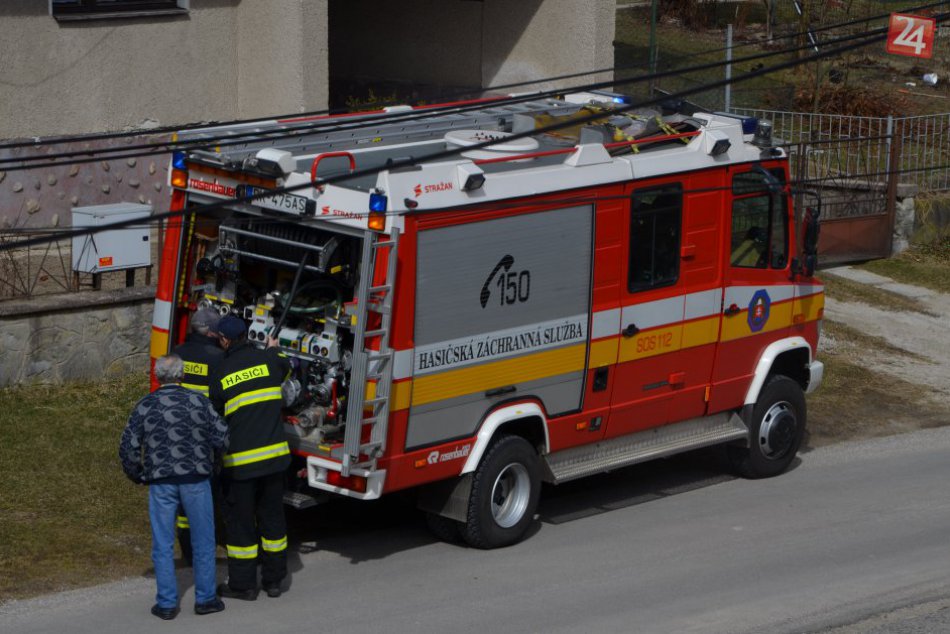 Ilustračný obrázok k článku V obci pri Prešove vypukol požiar: Plamene zasiahli plechový hangár