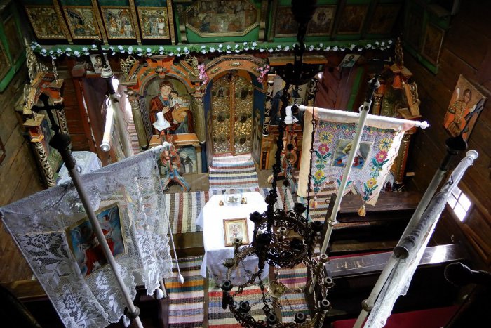 Ilustračný obrázok k článku Najmenší drevený chrám v okolí: Odhalili v ňom viaceré unikáty, FOTO