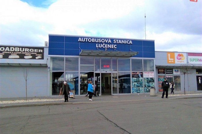 Ilustračný obrázok k článku FOTO: Lučeneckú autobusovú stanicu nám závidia. Čím priťahuje pozornosť cezpoľných?