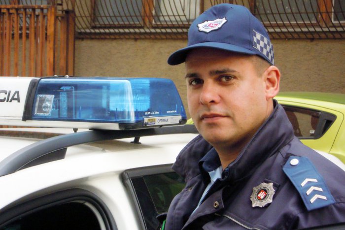 Ilustračný obrázok k článku AKO VYZERÁ DEŇ mestského policajta: Výhovorky previnilcov často nemajú konca kraja