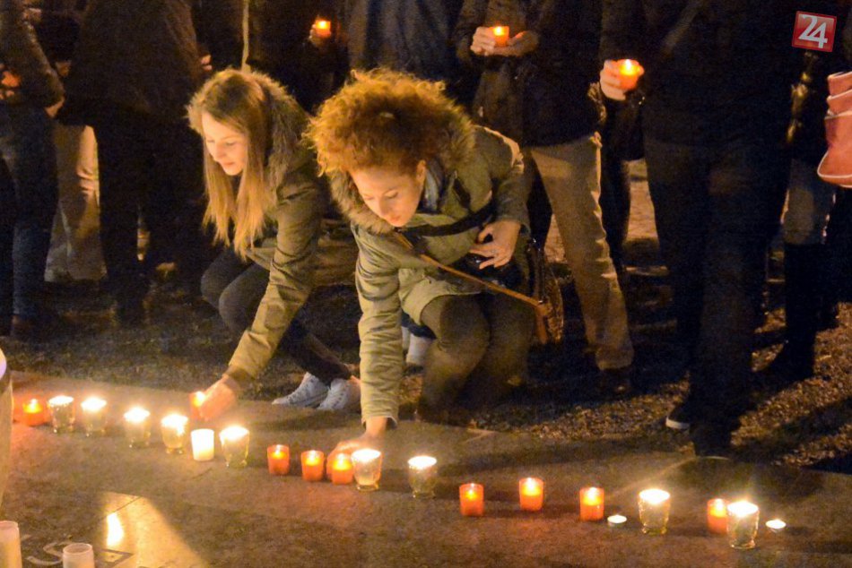 Ilustračný obrázok k článku Udalosti Sviečkovej manifestácie pripomenú viaceré podujatia