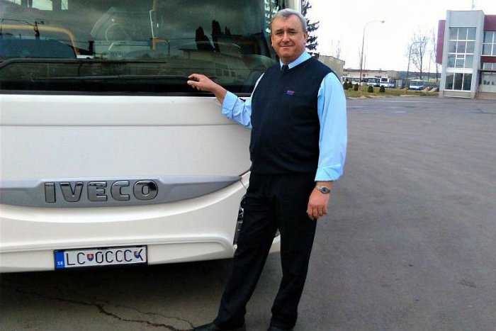 Ilustračný obrázok k článku FOTO: Ostrieľaný šofér z lučeneckého autobusu. V pamäti má veselé i divoké chvíle