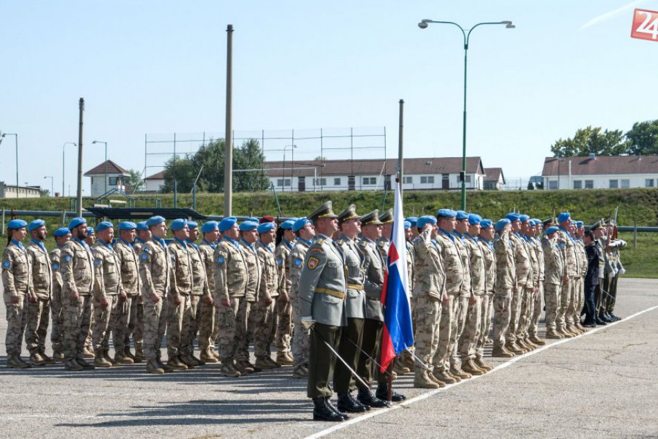 Ilustračný obrázok k článku Na Sliači privítali 80 vojakov. Po návrate z misie na Cypre sa dočkali pocty