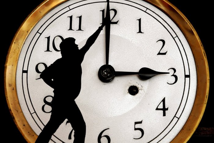 Ilustračný obrázok k článku Zimný čas čoskoro vystrieda letný: Spánok si o hodinu skrátime