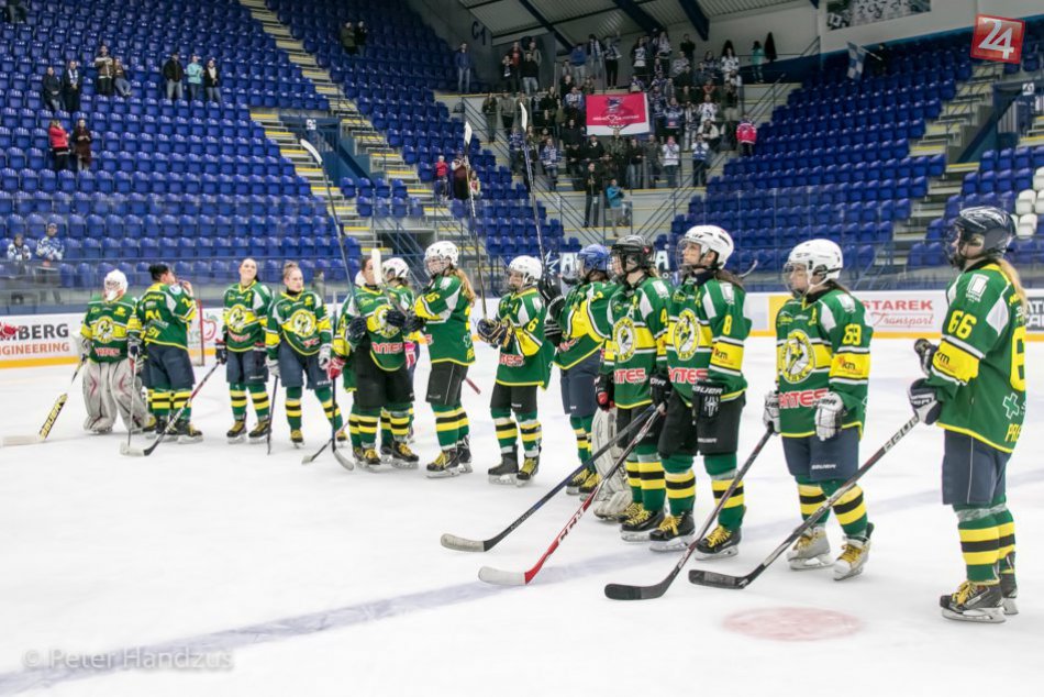 Ilustračný obrázok k článku Titul ostáva u súperiek: Prešovské hokejistky podľahli majstrovi a sú strieborné