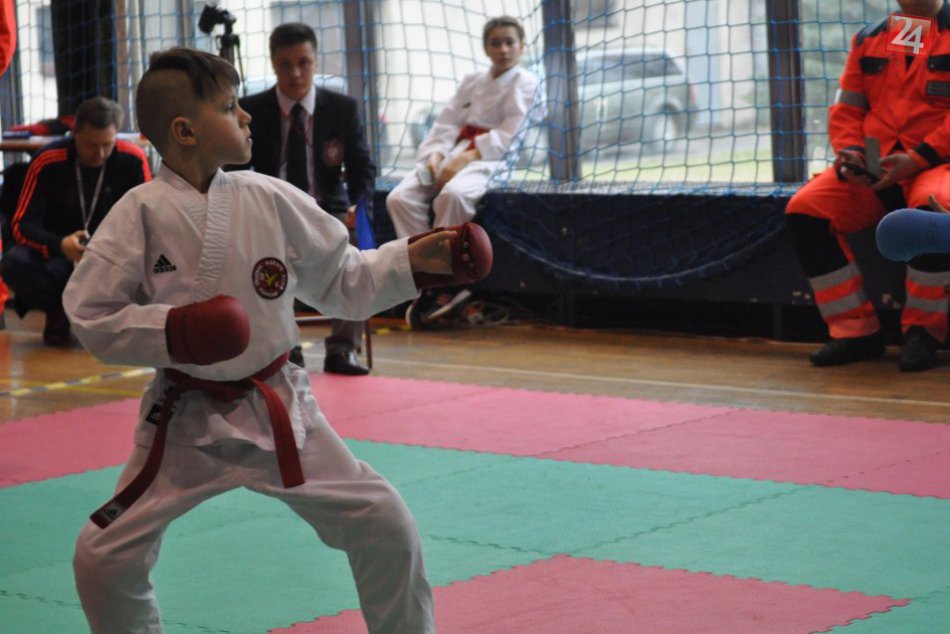 Ilustračný obrázok k článku Central karate klub Poprad na dvoch miestach: Úspech na Slovensku i v Poľsku