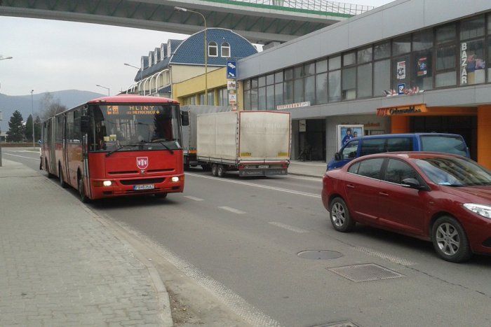 Ilustračný obrázok k článku V Považskej Bystrici plánujú preferovať MHD: Navrhnuté sú tieto opatrenia! FOTO