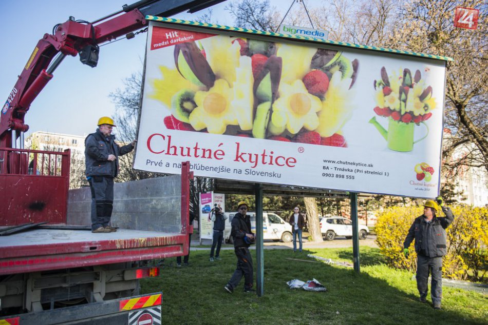 Ilustračný obrázok k článku Vizuálny smog: V Sp. Starej Vsi správa národného parku kritizuje bilbordy