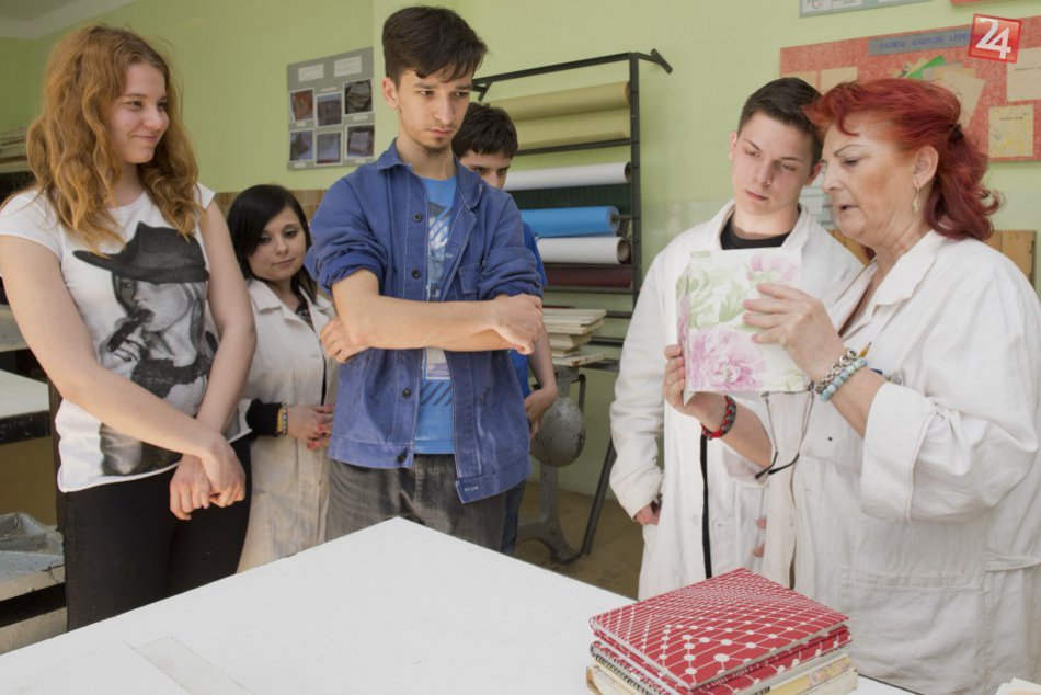 Ilustračný obrázok k článku ŽSK podporí 20 projektov stredných škôl sumou 6000 eur