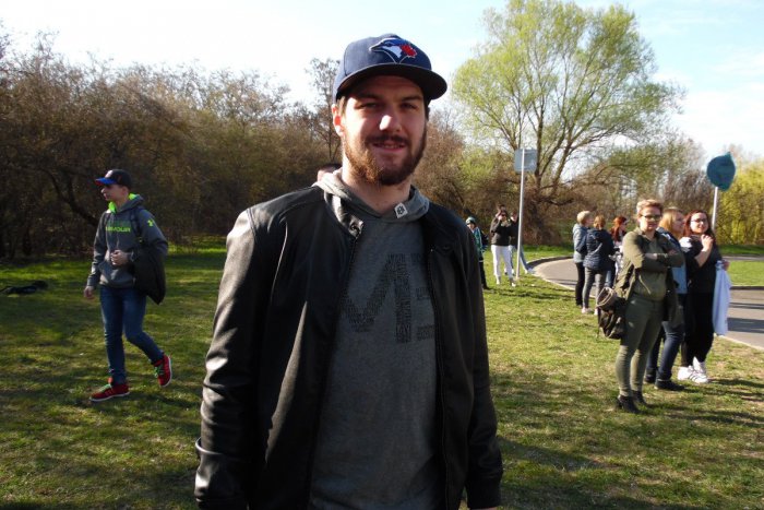 Ilustračný obrázok k článku Cardwellovi sa prvý rok v Európe páčil: Obľúbil si černohorský rezeň, ROZHOVOR