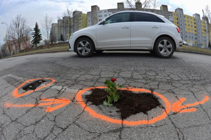 Ilustračný obrázok k článku Výtlky na košických cestách: Ktoré úseky sa tešia oprave?