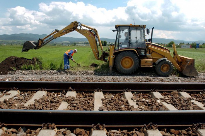 Ilustračný obrázok k článku V úseku Podunajské Biskupice – Bratislava Nové Mesto budú prebiehať výlukové práce