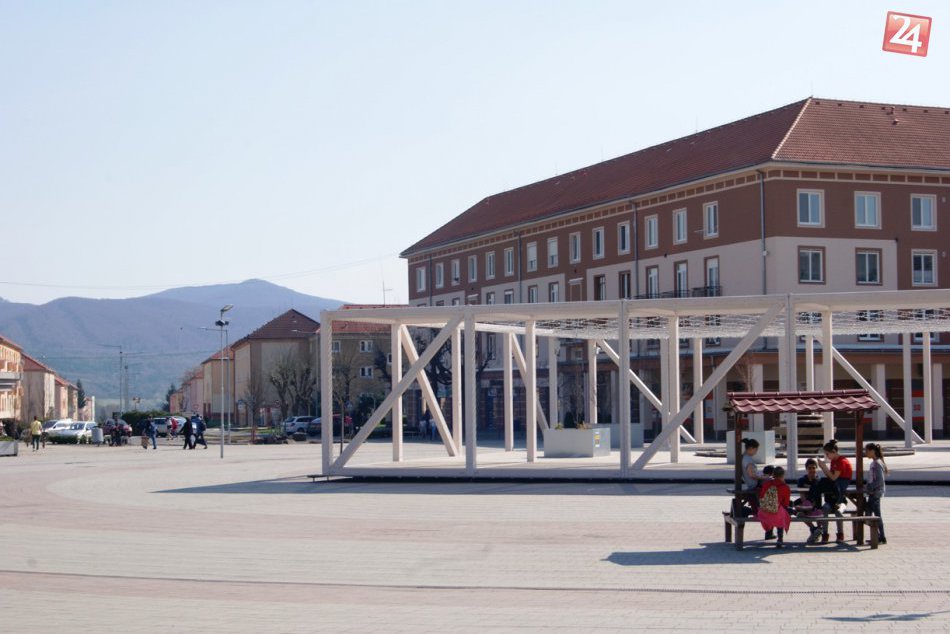 Ilustračný obrázok k článku V našom okrese nežijú len Slováci: Koľko je u nás Nemcov, Maďarov či Rómov?