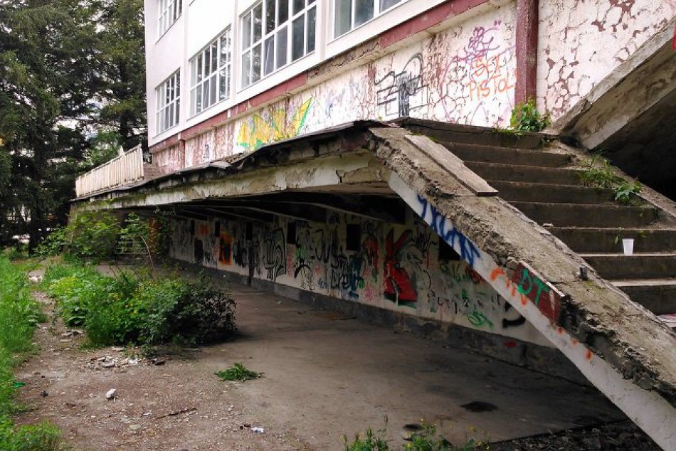 Ilustračný obrázok k článku FOTO: Zásah zvolenských policajtov za plavárňou. Pri čom prichytili trojicu osôb?