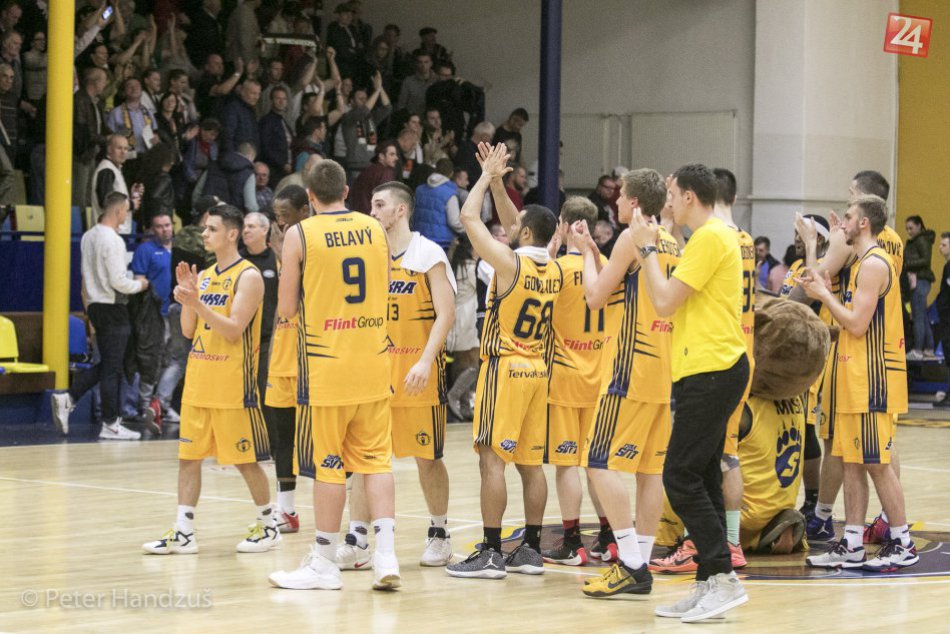 Ilustračný obrázok k článku Ťažká štvrťfinálová séria pre Iskru Svit: Prievidza už vedie 2:0